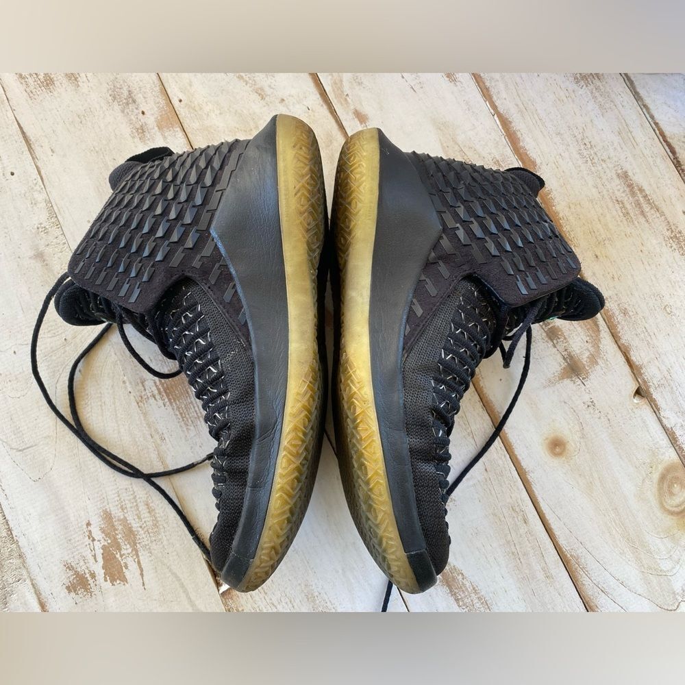 NIKE Air Jordans “Black Cat” 32 XXXII Black Basketball sneakers Youth sz 6 EUC - Picture 6 of 15
